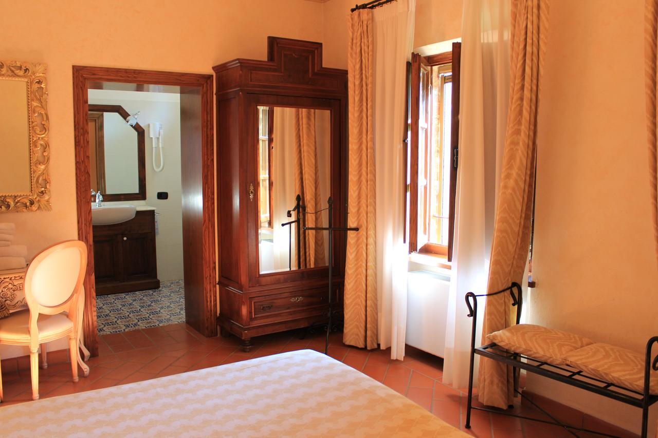 Il Colombaio Winery & Rooms Monteriggioni Kültér fotó